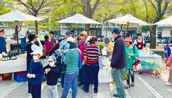 這個市集不一樣　從主婦深蹲市集串連合作力量